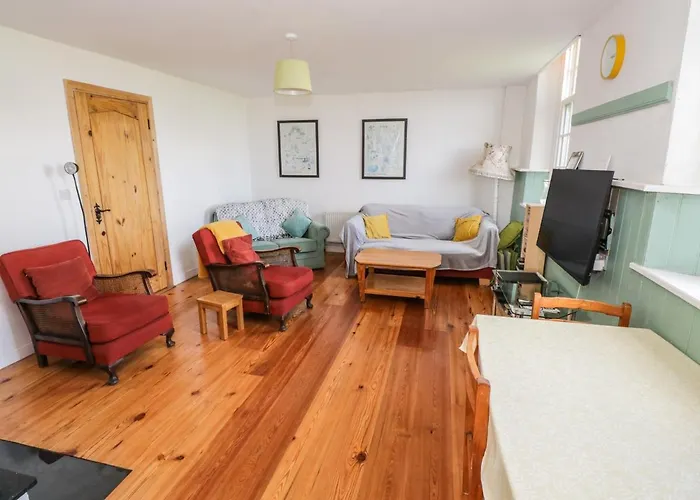 The Old School House * Carrigallen