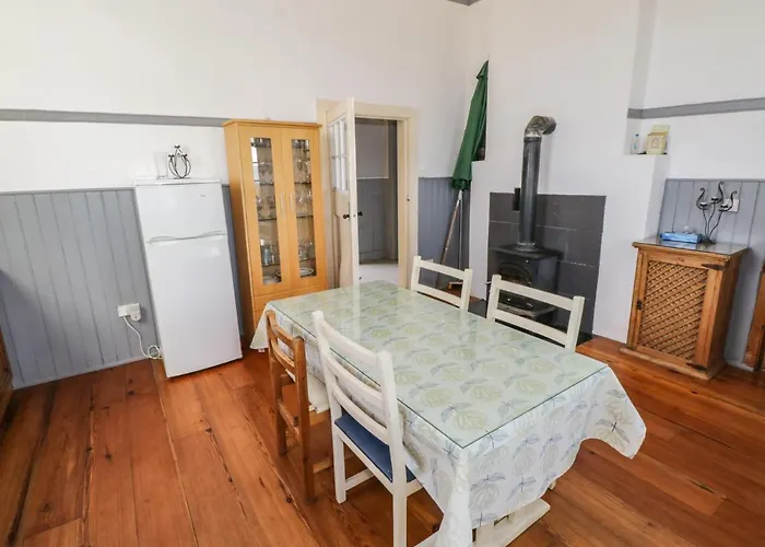 Vakantiehuis The Old School House *